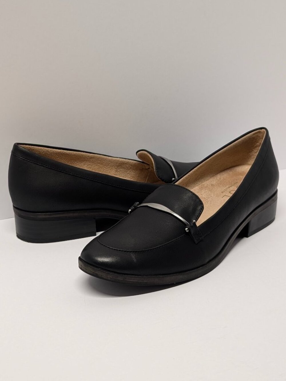Soul by Naturalizer Ridley Loafers in Black - Picture 7 of 15